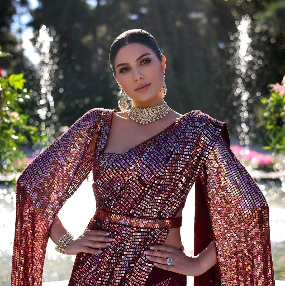 Elnaaz Norouzi as a bride in Made In Heaven 2